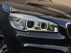 BMW 2-serie Active Tourer 218i Sport | Sportleder | Head Up, 136 pk, Gebruikt, Lichtsensor, Zwart