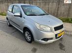 Chevrolet Aveo 1.2 16V LS+ nette auto ! met apk en garantie, Voorwielaandrijving, Aveo, 4 cilinders, 400 kg