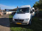 8000€Mercedes Sprinter 208 Camper - Klaar voor avontuur!, Caravans en Kamperen, Tot en met 2, Mercedes-Benz, 4 tot 5 meter, Standkachel