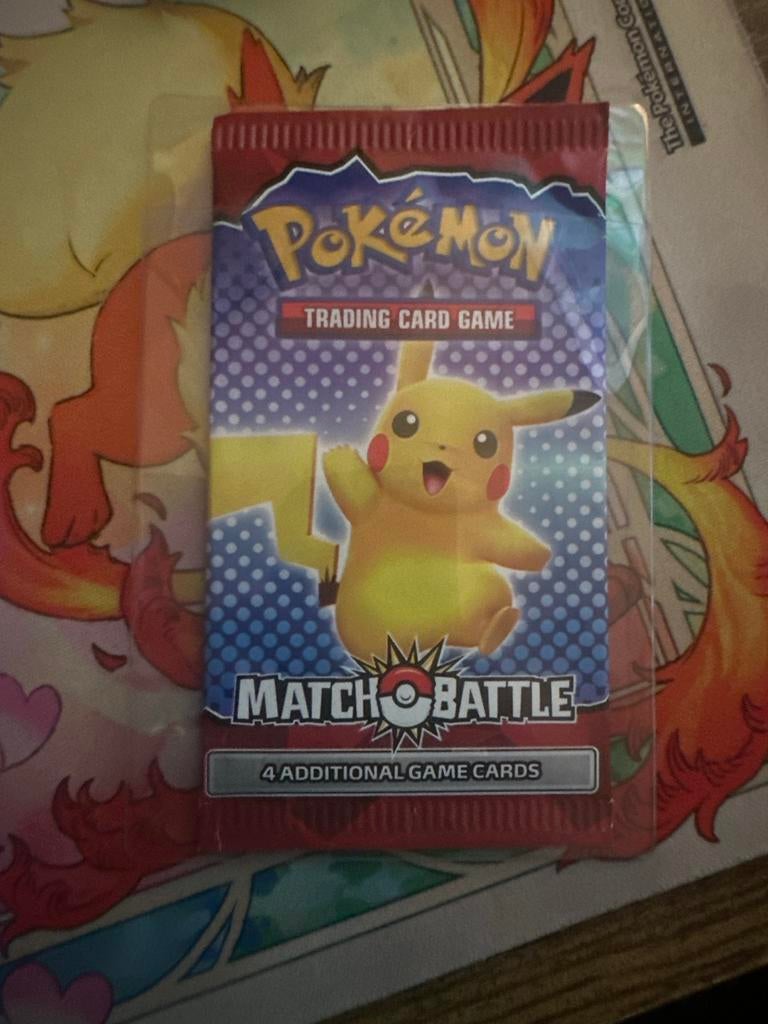 Sealed McDonald's Promo Pack Match Battle 2022, Ophalen of Verzenden, Nieuw, Booster