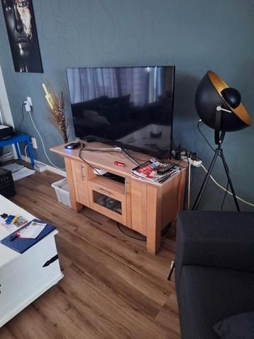 Meubels, tv kast, dressoir beschikbaar voor biedingen