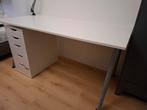 Ikea bureau 160x80 cm in hoogte verstelbare poten, Huis en Inrichting, Bureaus, Ophalen, In hoogte verstelbaar, Zo goed als nieuw