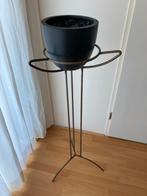 Metalen plantenhouder voor binnen of buiten, Ophalen, Zo goed als nieuw