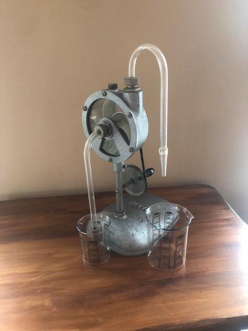 Schoolmodel scheikunde, Antiek en Kunst, Antiek | Gereedschap en Instrumenten, Ophalen of Verzenden