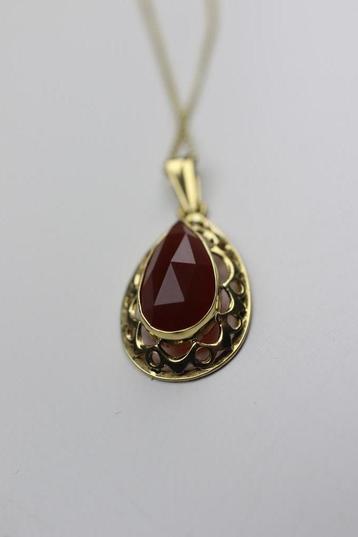 Vintage 14k gouden hanger en ketting met carneool agaat beschikbaar voor biedingen