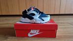 Nike Air Huarache (nieuw) maat 43, inclusief originele doos, Overige kleuren, Nike, Nieuw, Ophalen of Verzenden
