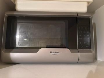 Hotpoint microwave beschikbaar voor biedingen