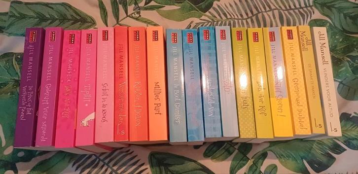 Jill Mansell gekleurde serie pockets, paperback Nederlands, Boeken, Chicklit, Gelezen, Ophalen of Verzenden