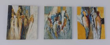 Abstract drieluik mensen beschikbaar voor biedingen