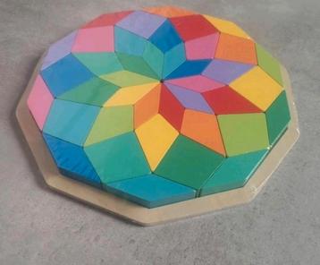 Nieuwe houten mandala puzzel / blokkenset / bouwset beschikbaar voor biedingen