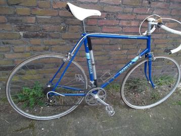 Vintage racefiets Gazelle OlYMPIA race nette origineelstaat beschikbaar voor biedingen