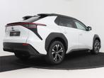 Toyota bZ4X Dynamic 71 kWh, Auto's, Toyota, Automaat, 12 maanden, Stof, Zwart