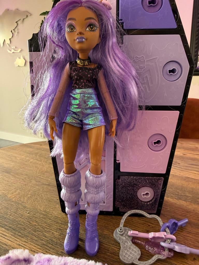 Monster High Doodskist Pop - Clawdeen Wolf, Ophalen of Verzenden, Gebruikt, Knuffel of Figuurtje