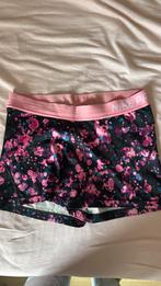 Korte sportbroek, Maat 42/44 (L), Nike, Ophalen of Verzenden, Roze