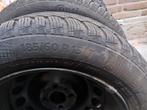 winterbanden 4 stuks twingo 185/60 R15 T, Auto diversen, Ophalen of Verzenden, Gebruikt