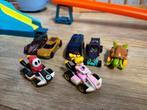 Hot Wheels racebaan met 7 auto's, inc Mario Kart, Kinderen en Baby's, Ophalen of Verzenden, Gebruikt