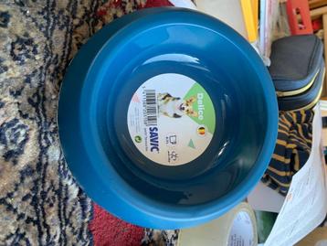 Voerbakje Savic Delice beschikbaar voor biedingen