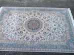 vloerkleed - tapijt, Ophalen, Crème, 200 cm of meer, Zo goed als nieuw