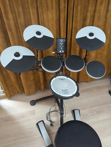 Roland TD-1KV elektrisch drumstel beschikbaar voor biedingen