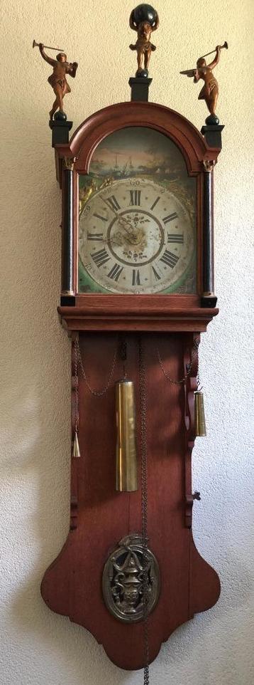 Antieke Friese staartklok te koop (circa 1865) beschikbaar voor biedingen