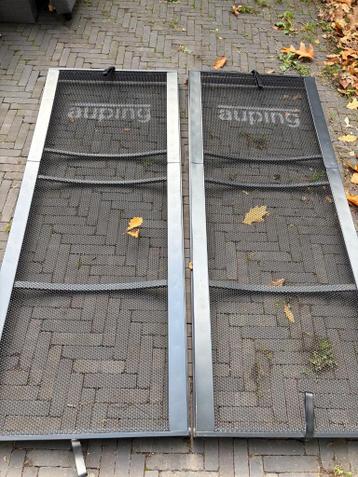 IKEA Svelvik bedframe 160x200cm + Auping bodems + matrassen - afbeelding 4