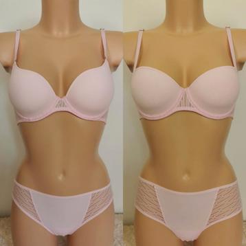 Nieuw marie jo bh tanzara
heartshape 75c 80d 85d 75e  beschikbaar voor biedingen