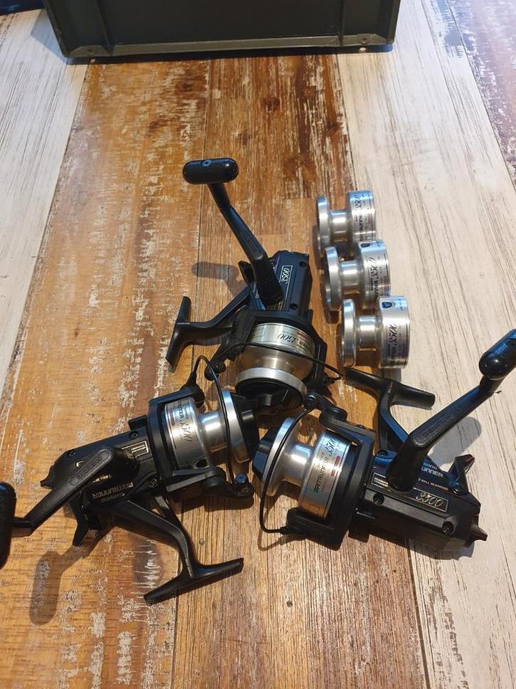 **3 shimano 3500a met 3 reserve spoelen **, Watersport en Boten, Hengelsport | Karpervissen, Gebruikt, Molen, Ophalen of Verzenden