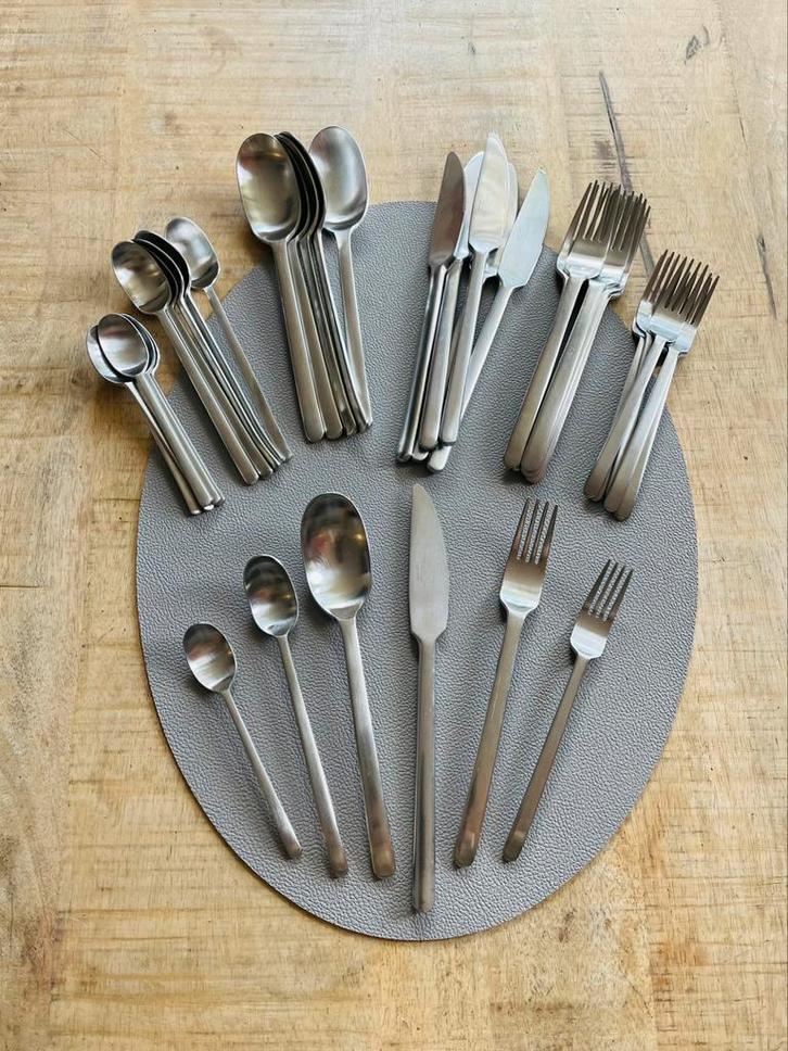 IKEA DATA Zeer uitgebreidde 36 delige set voor 6 Personen, Huis en Inrichting, Keuken | Bestek, Ophalen of Verzenden