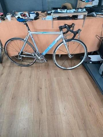Batavus race fiets 28 inch AX Light aluminium beschikbaar voor biedingen