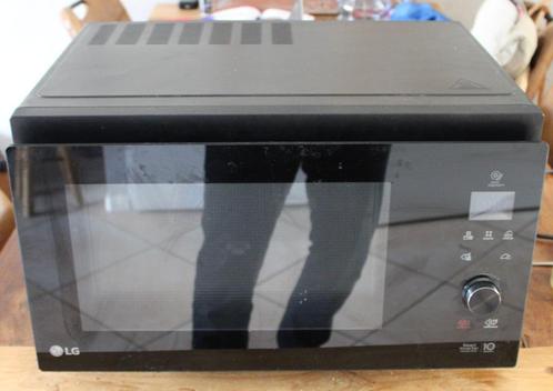 LG combi magnetron/oven, Witgoed en Apparatuur, Magnetrons, Zo goed als nieuw, Vrijstaand, Combimagnetron, 45 tot 60 cm, Grill