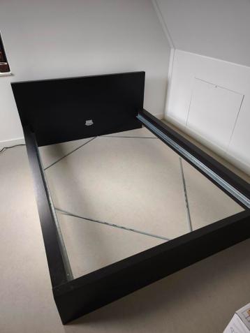 Ikea Malm bedrame 140/200 zeart - afbeelding 1