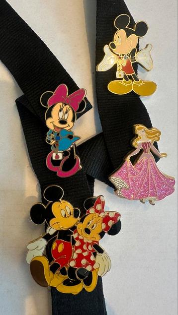 Disney Pins Set beschikbaar voor biedingen