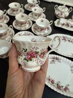 Royal Albert Lavender Rose Servies, Ophalen of Verzenden, Zo goed als nieuw, Overige stijlen, Porselein