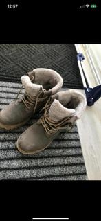 Zgn winter dames schoenen en warm van binnen maat 38, Ophalen, Zo goed als nieuw, Zwart