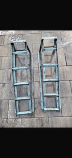 Oprijbokken 2 stuks, Auto diversen, Ophalen of Verzenden, Zo goed als nieuw