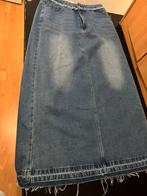 Spijkerrok, Kleding | Dames, Rokken, Ophalen of Verzenden, Zo goed als nieuw, Blauw, Onder de knie