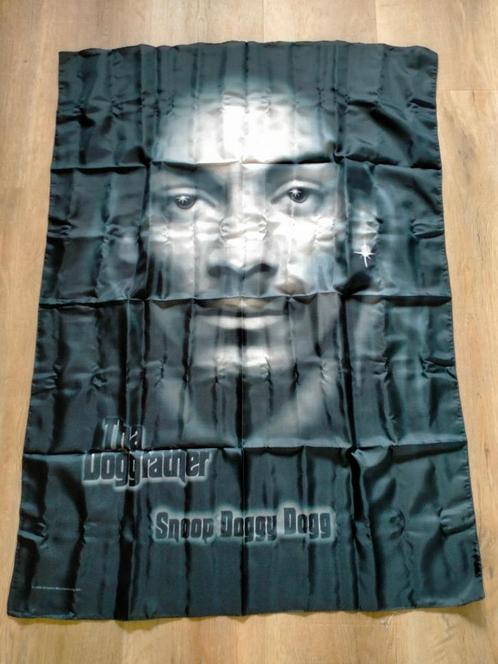 Snoop Dogg the Doggfather 2006 vintage logo vlag hiphop rap, Verzamelen, Muziek, Artiesten en Beroemdheden, Zo goed als nieuw