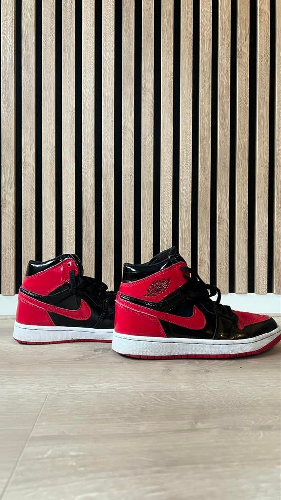 Air jordan 1 high patent bred, Kinderen en Baby's, Ophalen of Verzenden, Zo goed als nieuw, Kinderen