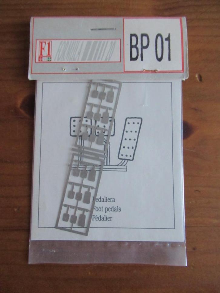 Foot pedals (F1 Formula 1/20), Hobby en Vrije tijd, Modelbouw | Auto's en Voertuigen, Nieuw, Auto, Groter dan 1:32, Overige merken