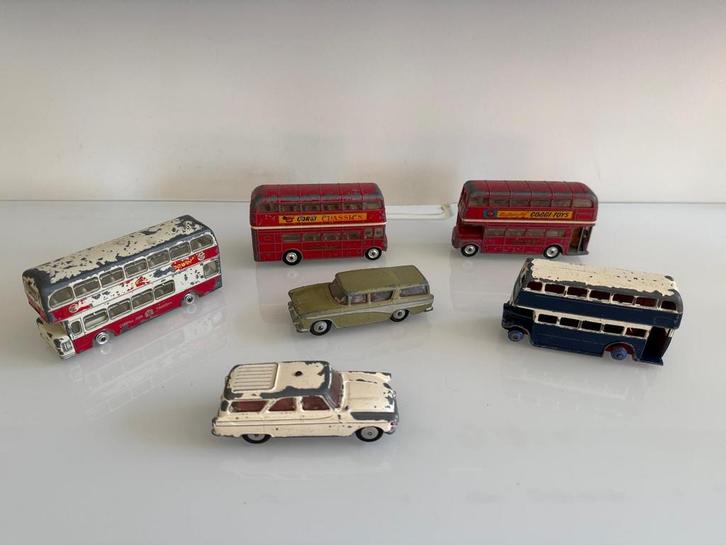 Miniatuurauto's Corgi & Dinky Toys, Hobby en Vrije tijd, Modelauto's | 1:18, Gebruikt, Auto, Overige merken, Ophalen of Verzenden