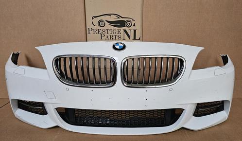 Voorbumper BMW 5 Serie F10 F11 M Pakket Origineel Bumper, Auto-onderdelen, Carrosserie en Plaatwerk, Bumper, Voor, Gebruikt, Ophalen of Verzenden