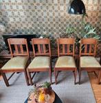 Vier stoelen AMSTERDAMSE SCHOOL, Ophalen