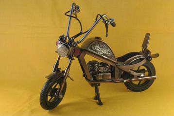 Schaalmodel Harley Davidson motor ( chopper, decoratief ) beschikbaar voor biedingen