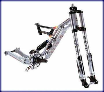 Downhill *  Freeride  * DH * Dirt  beschikbaar voor biedingen