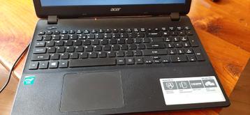 Mooie Acer Aspire 15inch intel celeron. In nette staat  beschikbaar voor biedingen