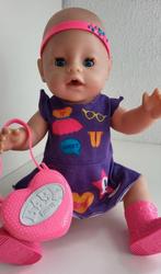 Baby Born kleertjes 4 delige set Babyborn.

Excl.pop.43 cm, Ophalen of Verzenden, Zo goed als nieuw, Babypop