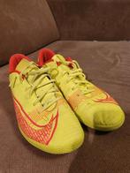 Nike Mercurial voetbalschoenen - Zo goed als nieuw!, Maat XS of kleiner, Ophalen of Verzenden, Zo goed als nieuw, Schoenen