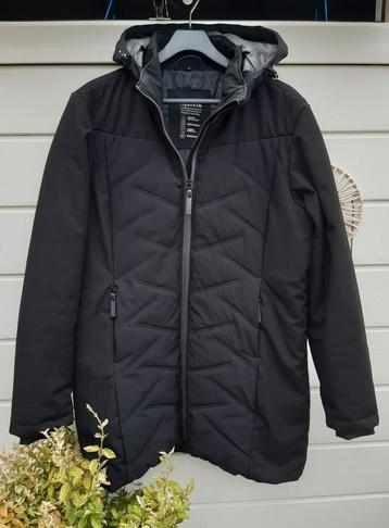 Zo goed als nieuwe Kjelvik winterjas, maat 46 beschikbaar voor biedingen