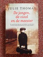 Julie Thomas - De jongen, de viool en de meester, Boeken, Julie Thomas, Ophalen of Verzenden, Zo goed als nieuw