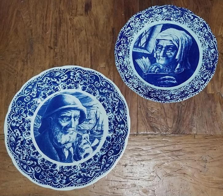 Set Wandborden Visser en Vissersvrouw Boch-Delftsblauw, Antiek en Kunst, Antiek | Wandborden en Tegels, Ophalen of Verzenden